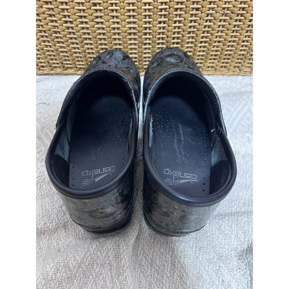 Dansko XP 2.0 Women's Slip Resistant Work Clogs Size 8 Bubble Black Metallic - Picture 4 of 11